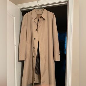 Hart Schaffner Marx Beige Trench Coat